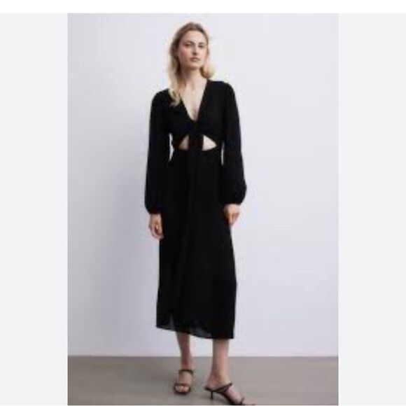 H&M Dresses & Skirts - Women’s black crinkled tier detail dress black long size SP